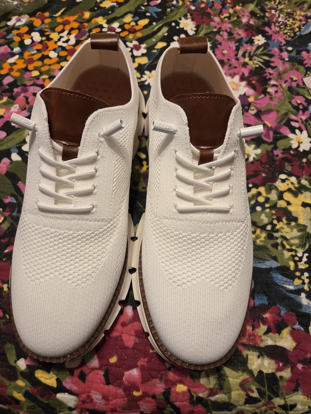 Unisex White Knit Casual Lace-Up Shoes with Brown Accent